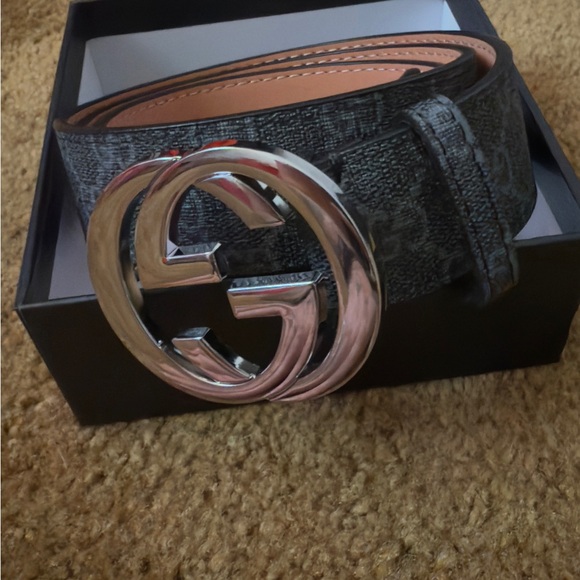 Gucci Black and Silver Men's Belt - Picture 1 of 4